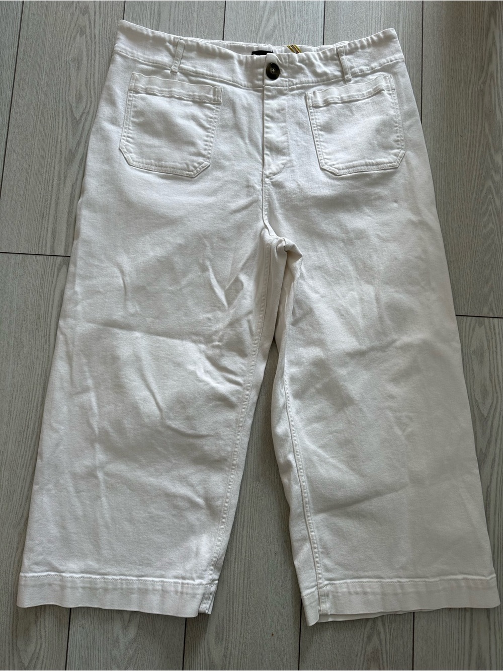 Anthropologie Off-White Cotton Chino Cropped Pants
